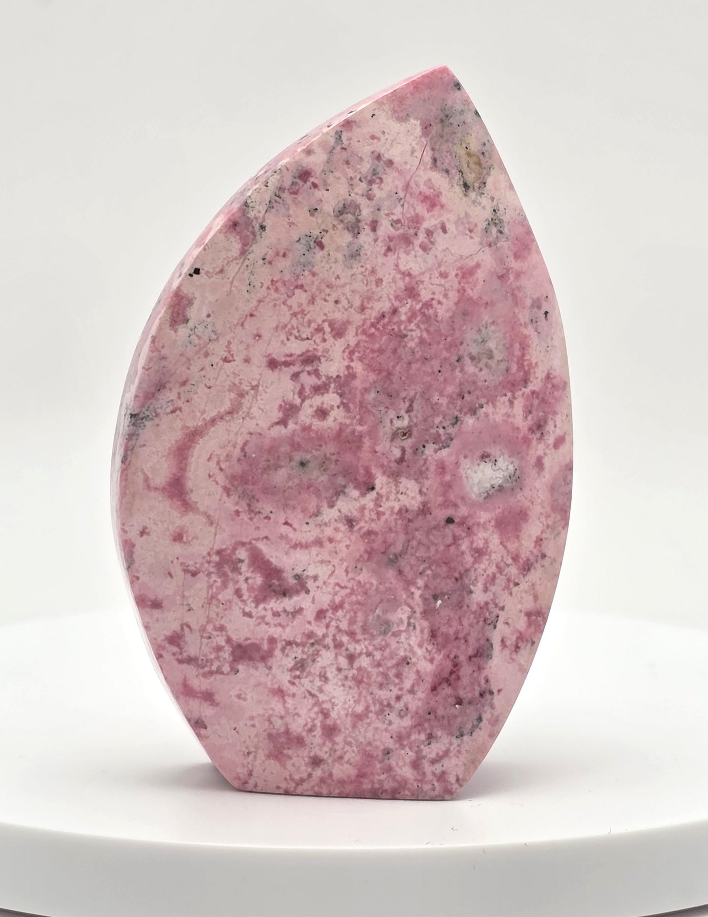 Peruvain Rhodonite Flame